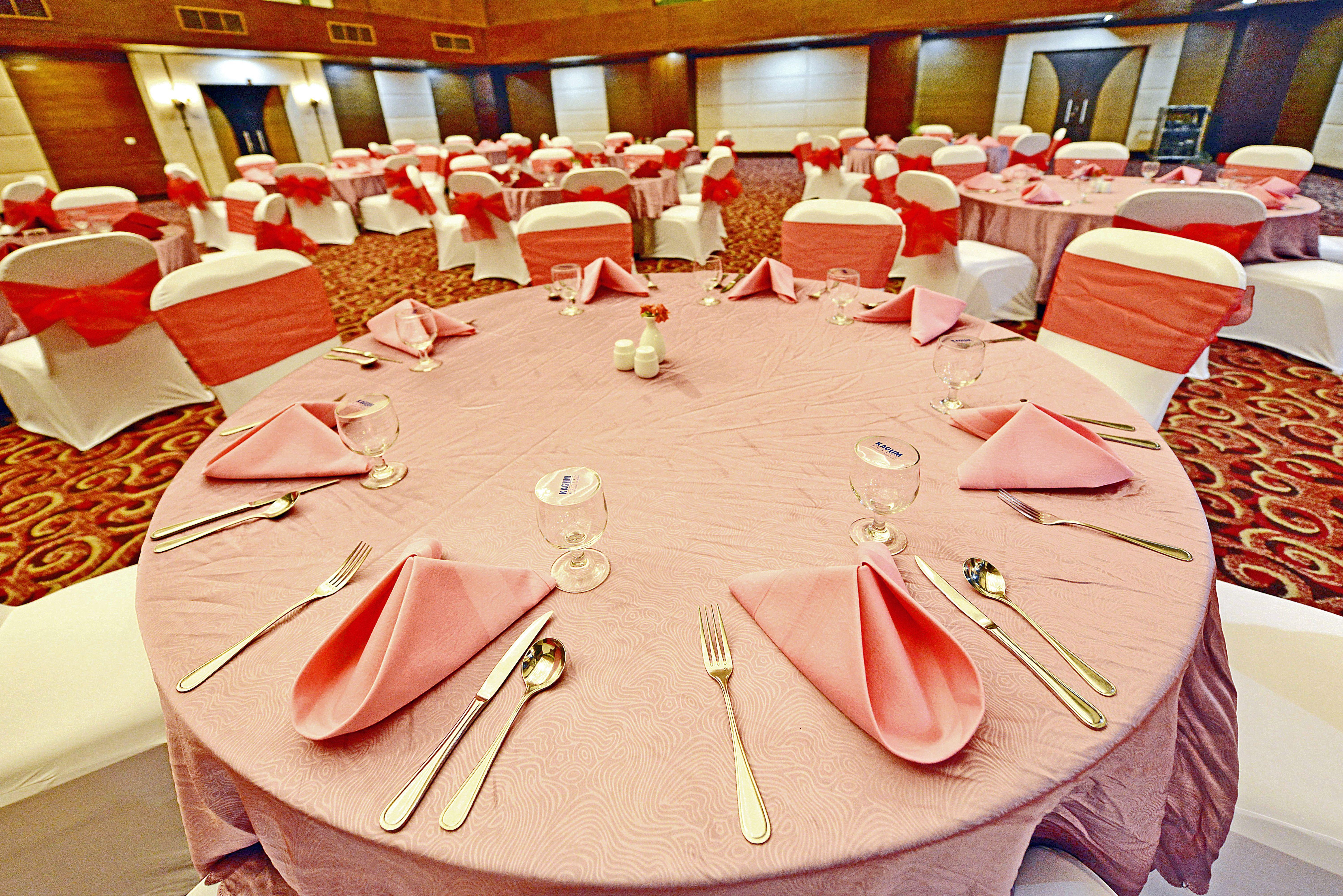 בנדונג Banana Inn By Kagum Hotels מראה חיצוני תמונה