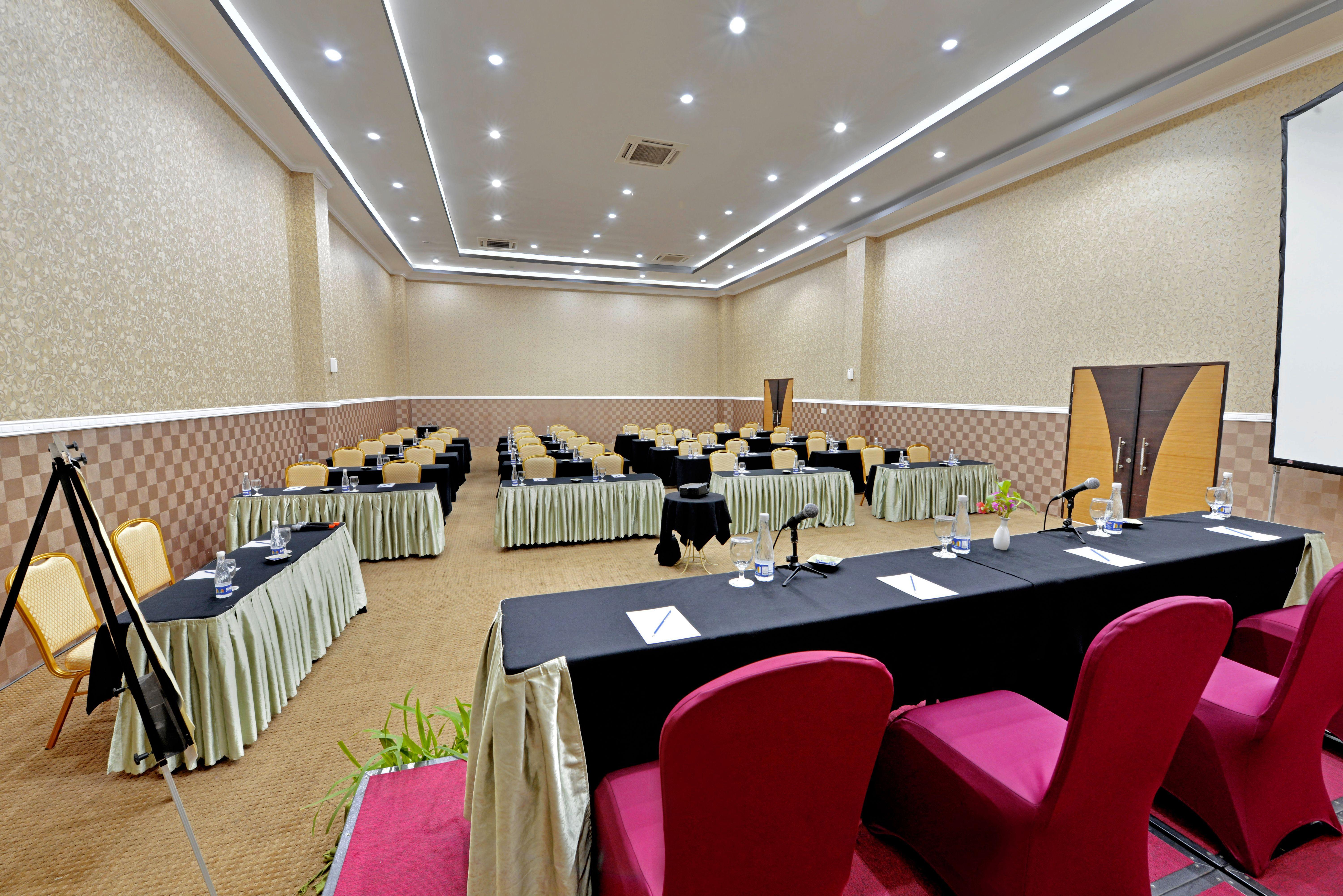 בנדונג Banana Inn By Kagum Hotels מראה חיצוני תמונה