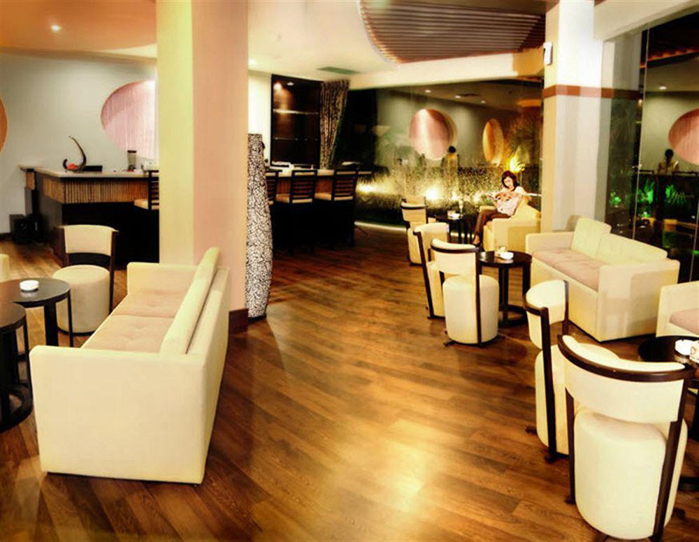 בנדונג Banana Inn By Kagum Hotels מראה חיצוני תמונה